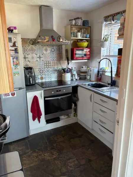 1 Bedroom House with Garden and Parking