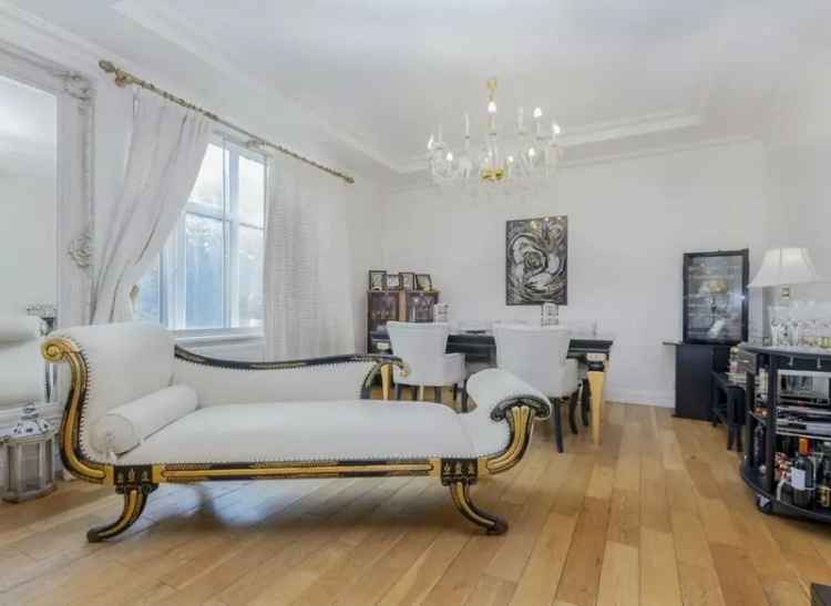 Four Double Bedroom Apartment Putney Mansion Block