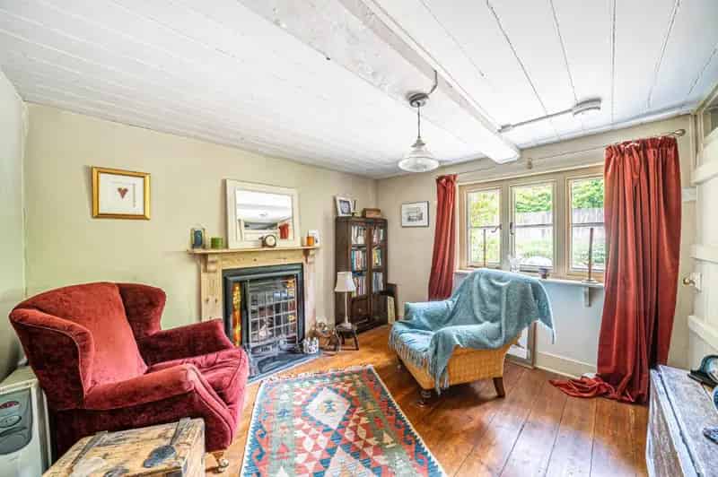 3 Bed Grade II Listed Cottage for Sale