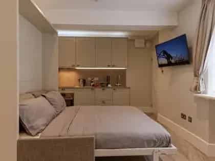 134m² Furnished Studio Flat Marylebone Village London