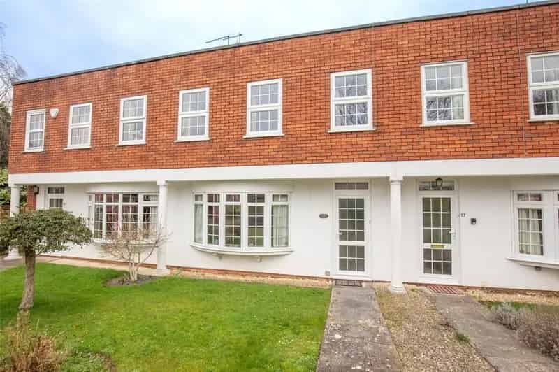 3 Bedroom Terraced House for Sale in Henleaze