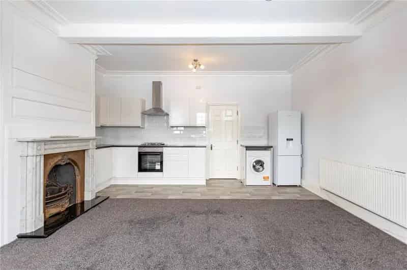 1 Bedroom Apartment to Rent Near Harbourside City Centre