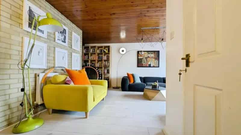 3 Bed Modernist Home for Sale