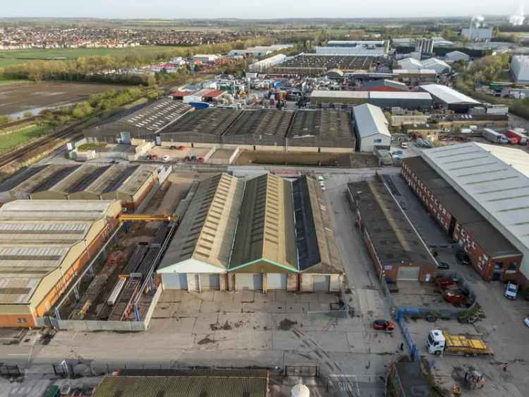 Industrial For Rent in City of London, England