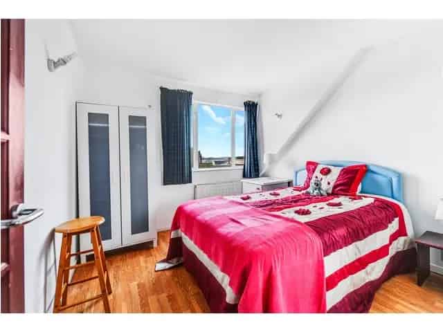 1 Bedroom Flat for Sale in Largs