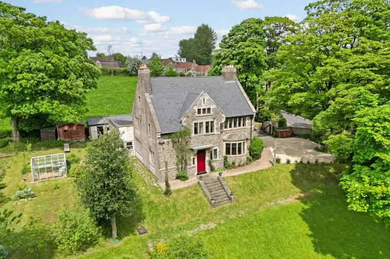 5 Bedroom Detached House for Sale in South Bath