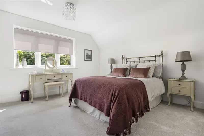 5 Bedroom House Hill Farm Lane Duns Tew