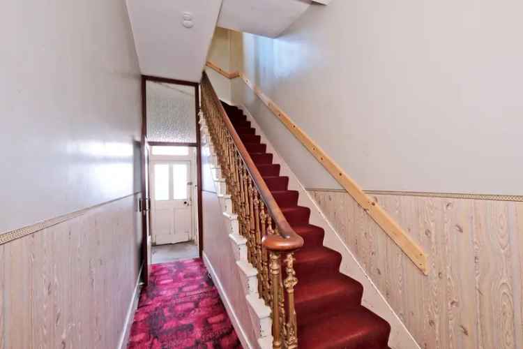 3 Bed Flat Insch - Renovation Project Potential