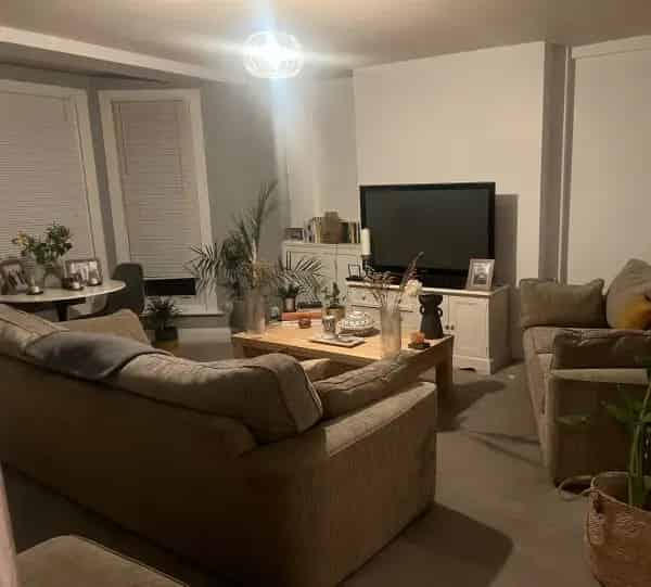 Victorian Ground Floor 1 Bedroom Flat
