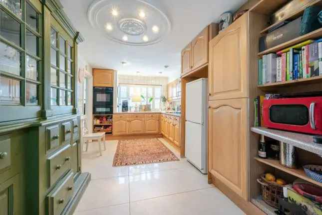 End terrace house for sale in Beaufort Close, Putney SW15