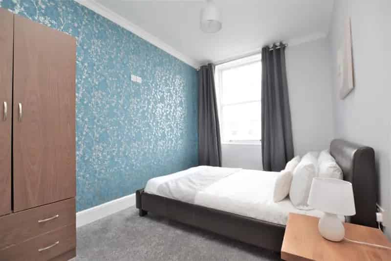 2 Bedroom Flat To Let Cheltenham Town Centre
