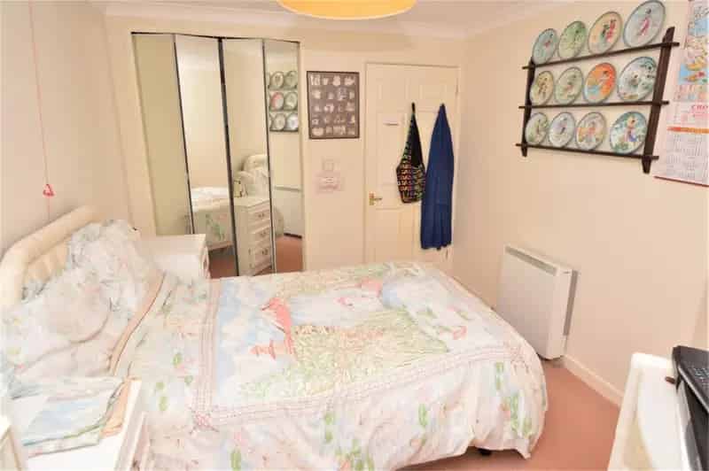 2 Bed Flat for Sale in Exeter Retirement Development