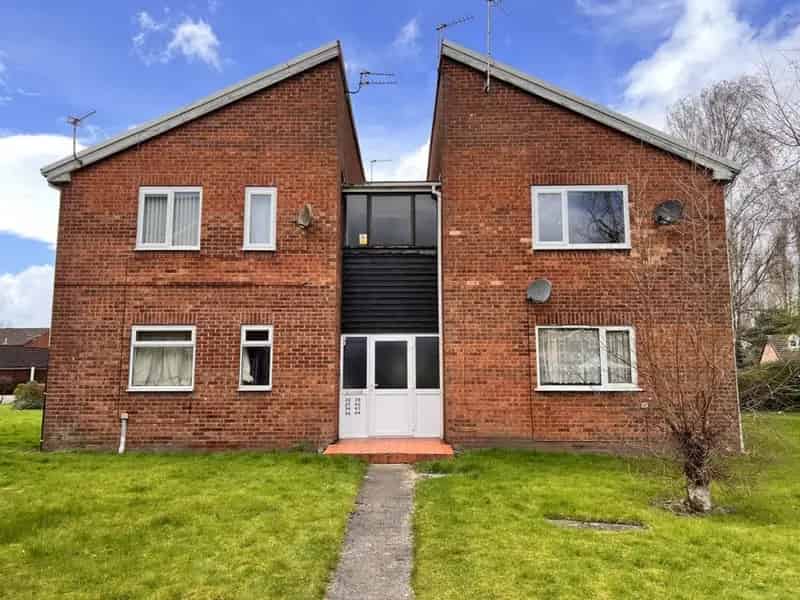 1 bedroom Flat
 To Rent