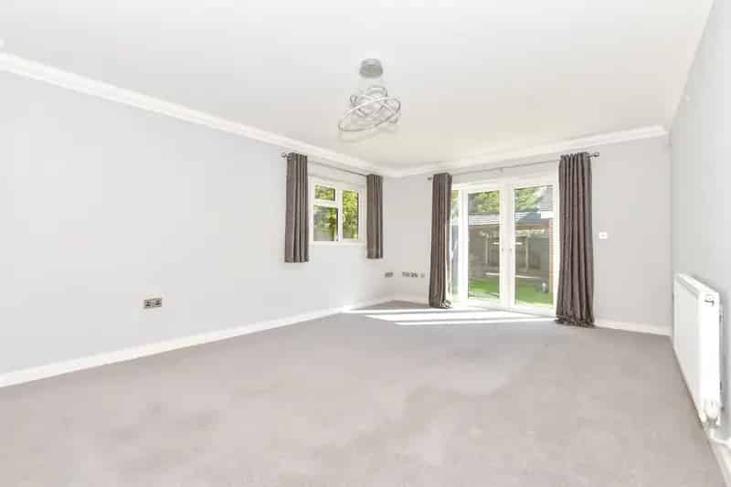 4 Bedroom Detached House for Sale No Upward Chain