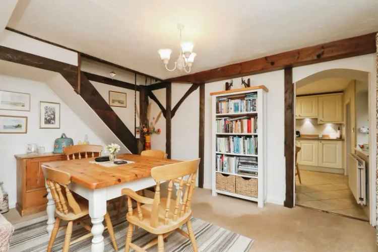 23 Bedroom Period Cottage in Sought After Location