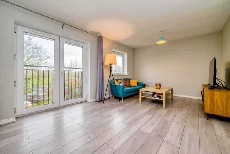 2 Bedroom Apartment House to Rent Near Caversham and Reading