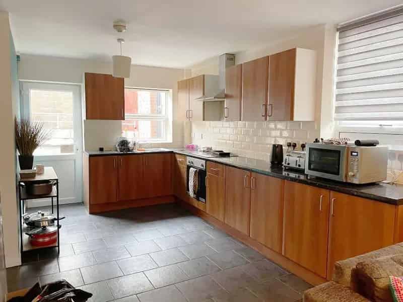1 Bedroom House Share to Rent