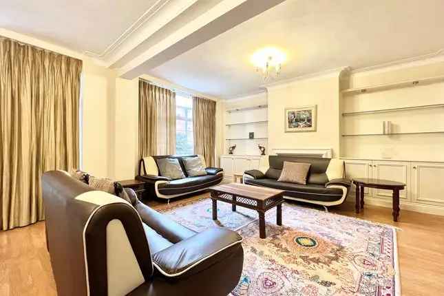 Flat for sale in George Street, London W1H