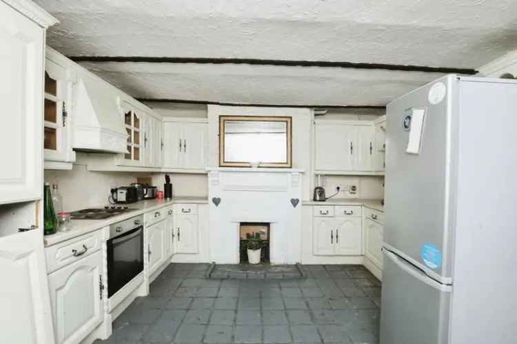 3 Bedroom Mid Terrace House for Sale Laughton South Yorkshire