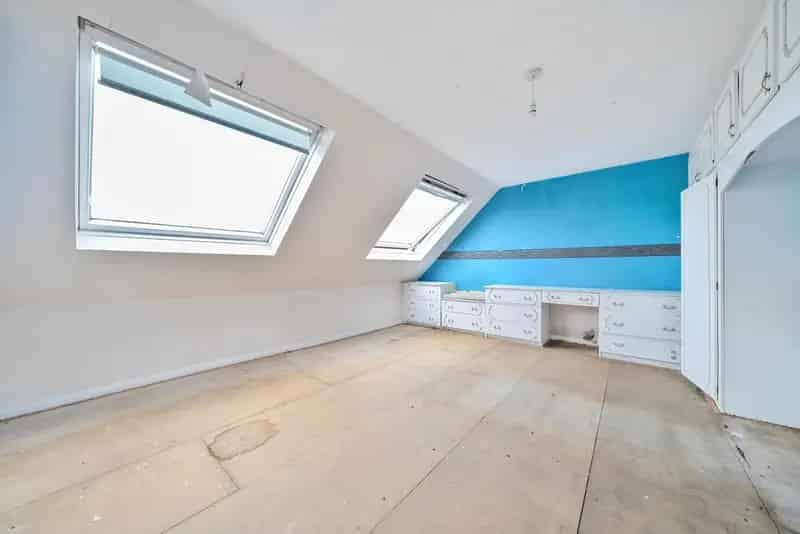 Spacious Four Bedroom Period Home West Norwood Large Garden Chain Free