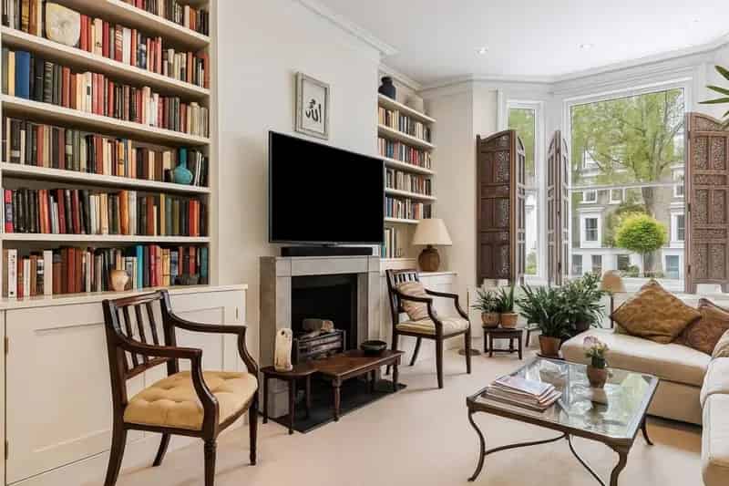 3 Bedroom Flat for Sale in Chelsea SW10