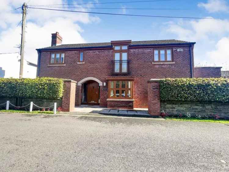 4 Bedroom Detached House for Sale in Chew Moor Bolton
