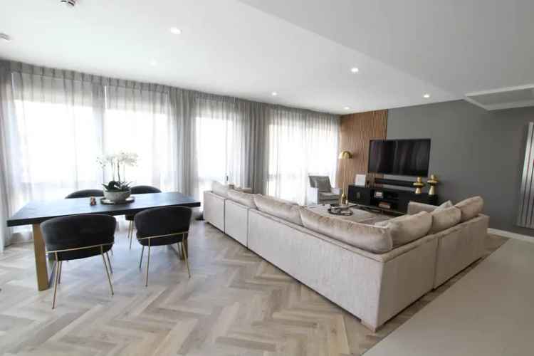 2 Bedroom Apartment Spinningfields City Views