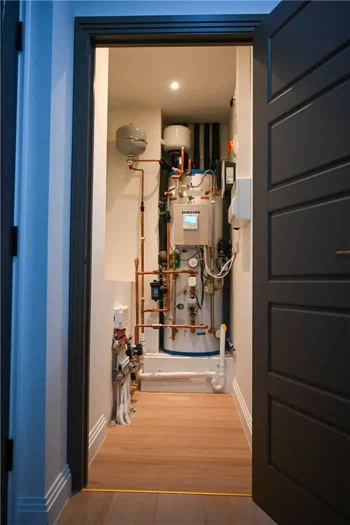 Luxury 1-Bed Carbon Net-Zero Apartment Wimbledon