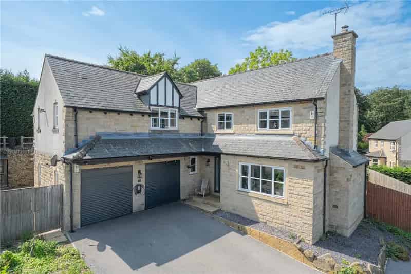 House For Sale , Leeds, England