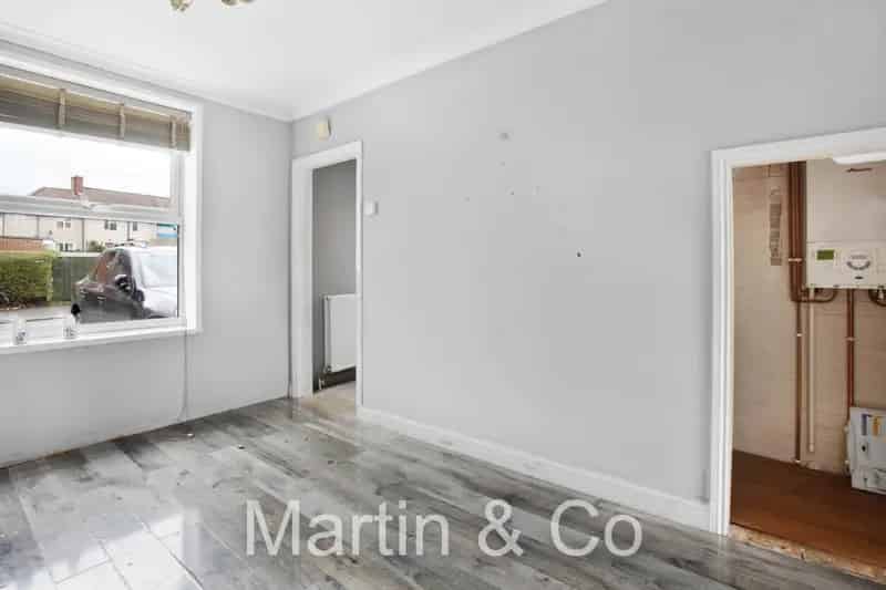 2 Bedroom House For Sale Near St Helier Hospital