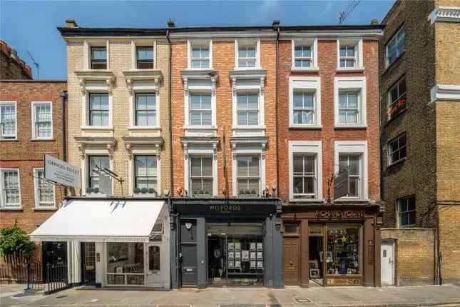 Flat for sale in Holland Street, London W8