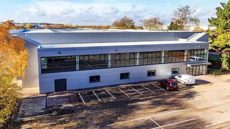 Industrial Warehouse Unit Near M4 Junction 11