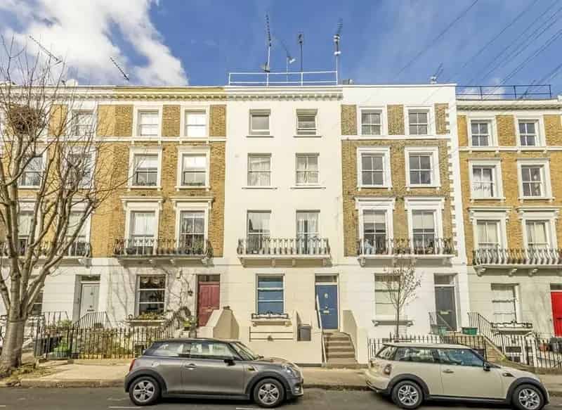 2 Bedroom Property Ellington Street Semi Open Plan Kitchen Balcony Rooftop Terrace