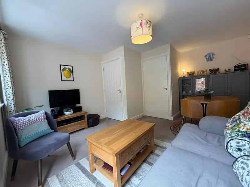 2 Bedroom House For Sale Near Wollaston Village