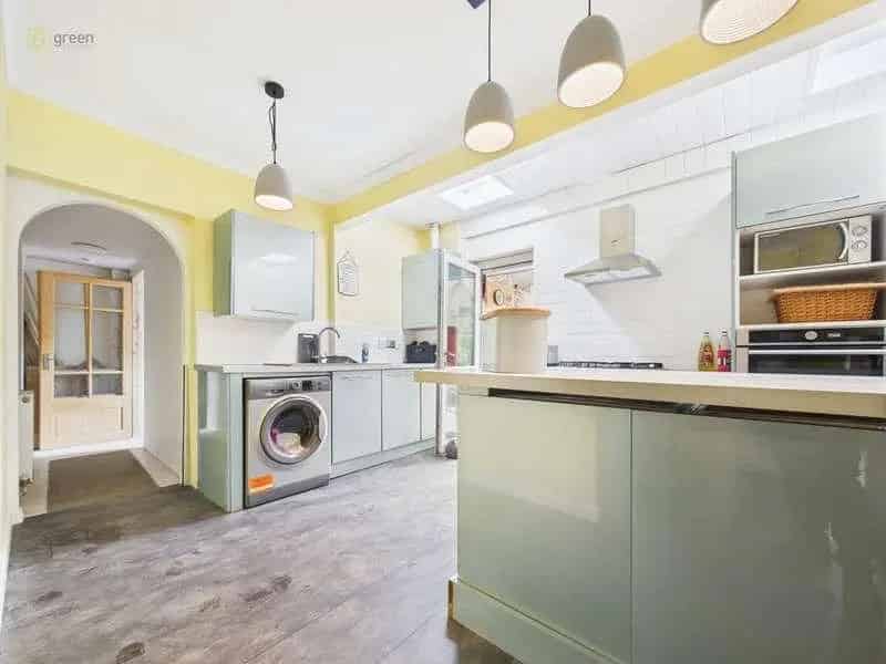 2 Bed Detached Bungalow For Sale