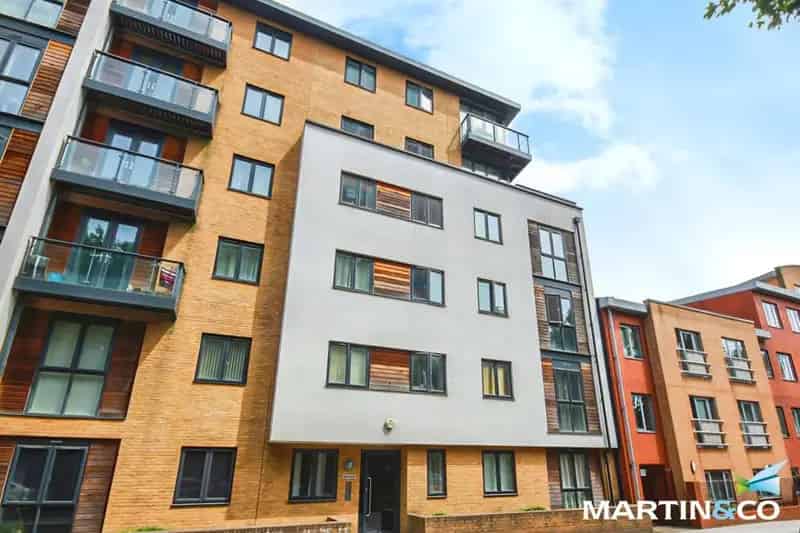 1 Bedroom Apartment to Rent in Birmingham Jewellery Quarter