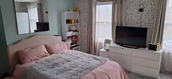 Large 1 Bedroom Maisonette in Stoke Newington Hackney