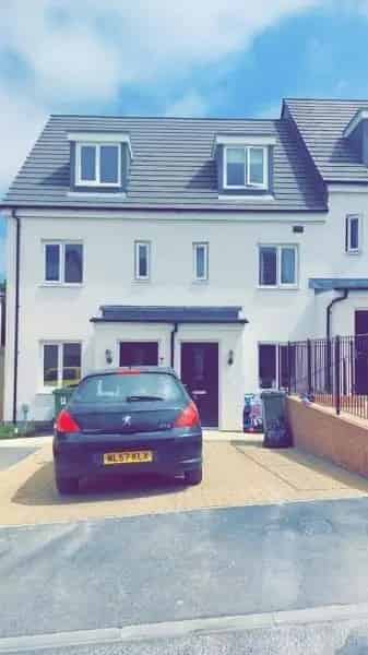 3 Bedroom House Eve Parc Falmouth New Build