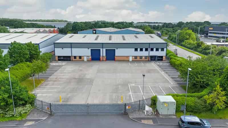 Refurbished Warehouse Unit Bardon