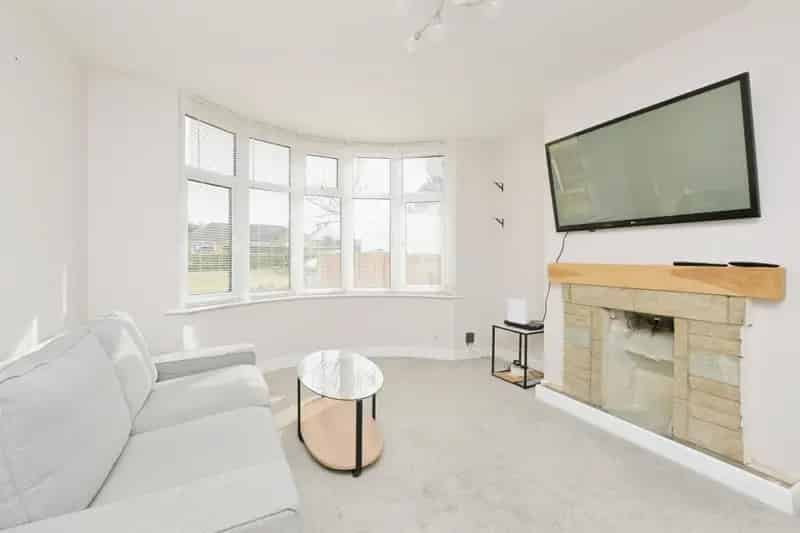 Three Bedroom Semi Detached House Eye