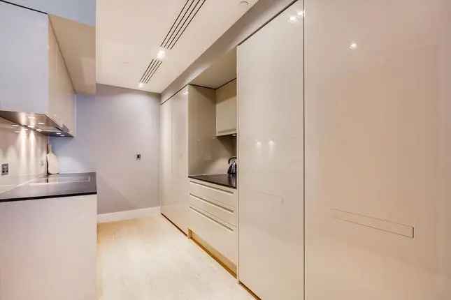 Luxury 2-Bedroom Apartment Kensington High Street