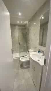 Double Room in 6-Bedroom HMO near Edmonton Green Station