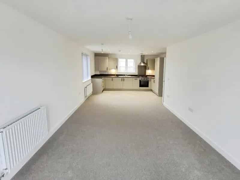 2 Bedroom Apartment Folkestone To Let