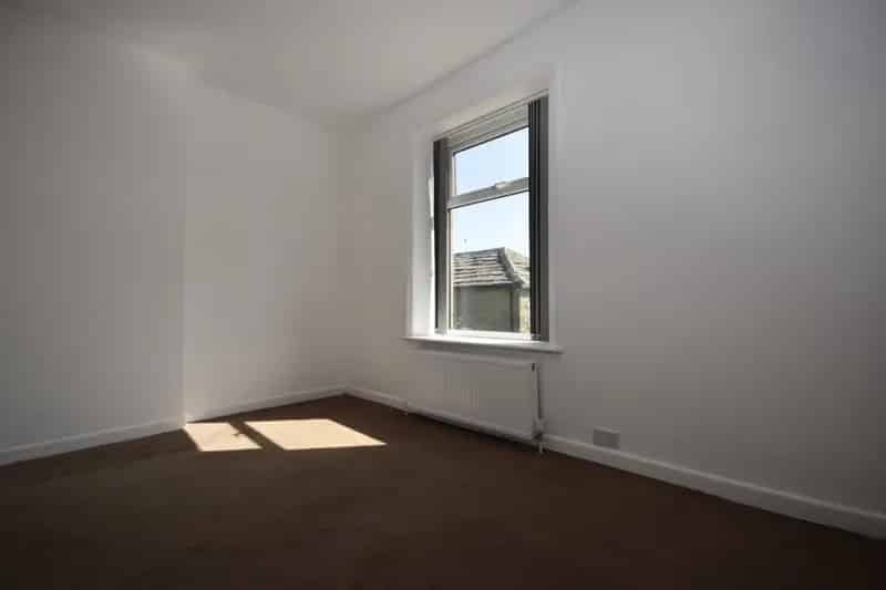 2 Bedroom House To Rent Available 2025
