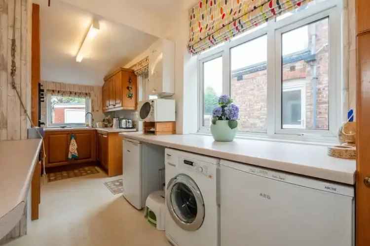 3 Bedroom Semi Detached House For Sale Timperley