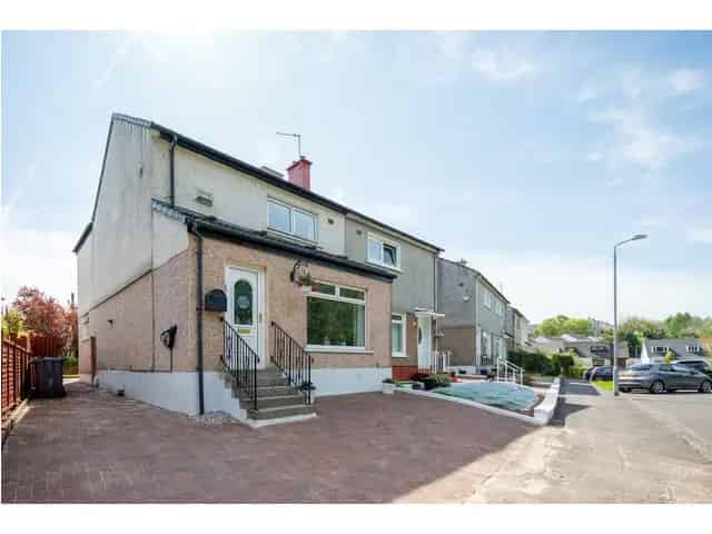 3 Bedroom Semi Detached House for Sale Newton Mearns