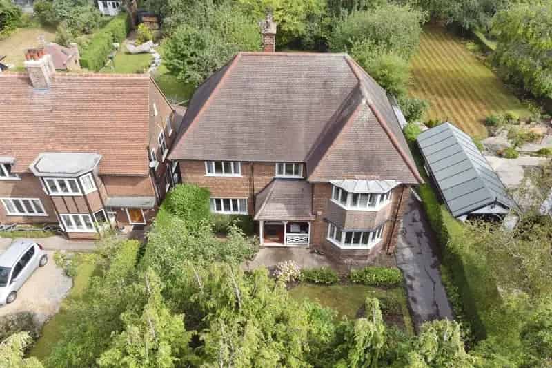 4 Bedroom Detached House in Newland Park