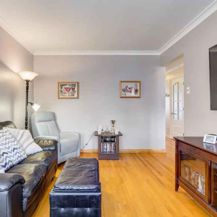 Grand Duplex for Sale Family Investor Rental Income