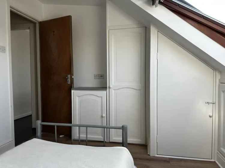 1 Bedroom Flat To Rent Available Now