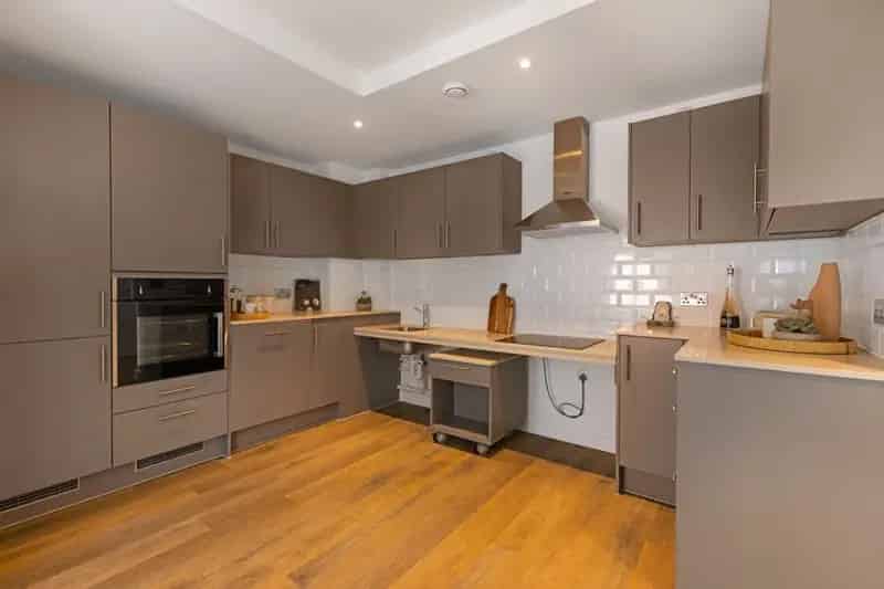 2 Bedroom Accessible Apartment Bristol All Bills Included